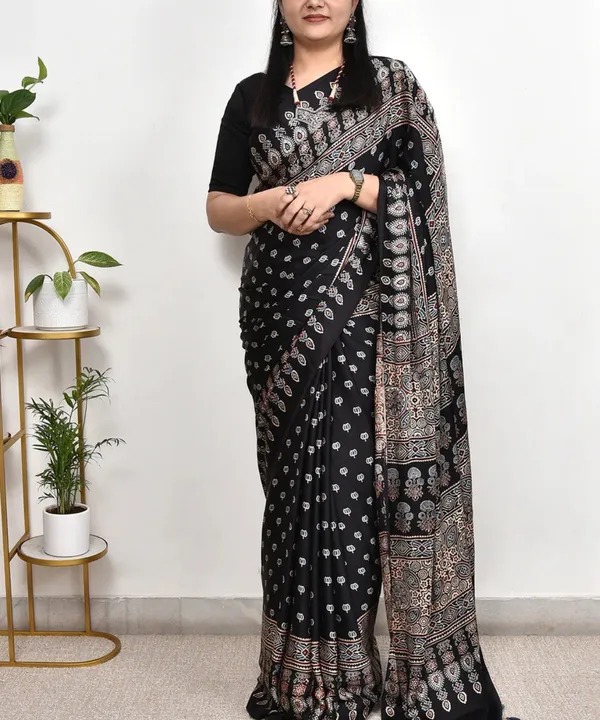 Black_Modal_Silk_Saree_For_Women