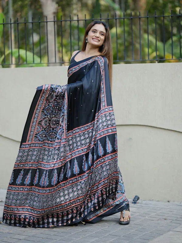 Black_Modal_Silk_Original_Mirror_Ajrakh_Natural_Print_Saree
