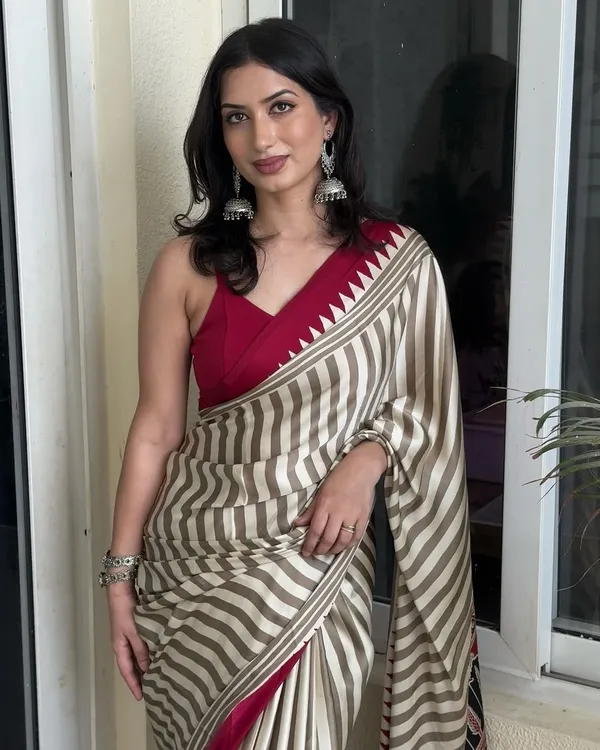 Cream_Striped_Ajrakh_temple_red_pallu_saree
