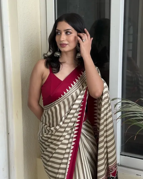 Cream_Striped_Ajrakh_temple_red_pallu_saree