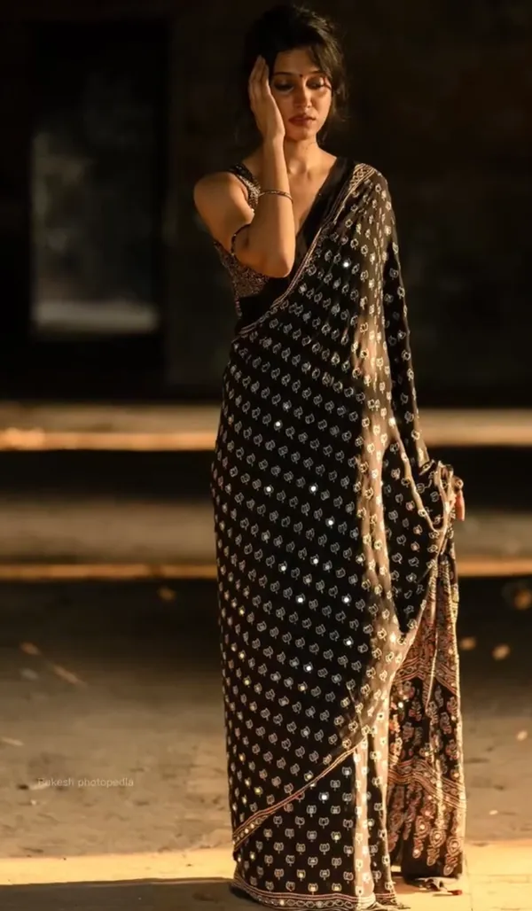 Jiya_lotus_Designer_Black_Ajarakh_Saree_with_blouse_Piece_