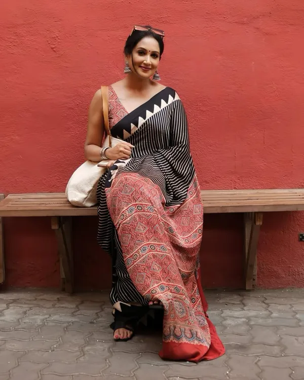 Leheriya_with_Ajarakh_Modal_silk_Saree