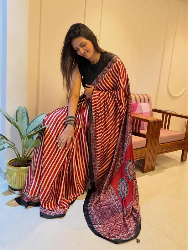 Red_Premium_Modal_Silk_Saree_For_Women