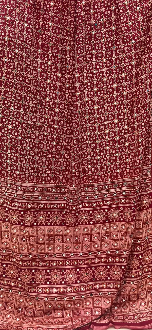 Vana_Rasam_Ajarak_Gajji_Silk_Mirror_Work_Saree_with_blouse_Pieace