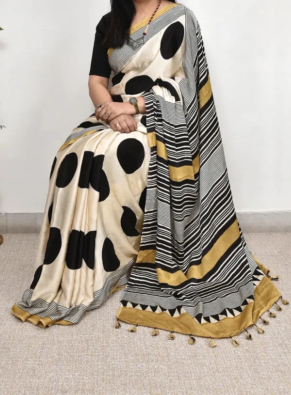 Yellow_and_cream_ajarakh__saree