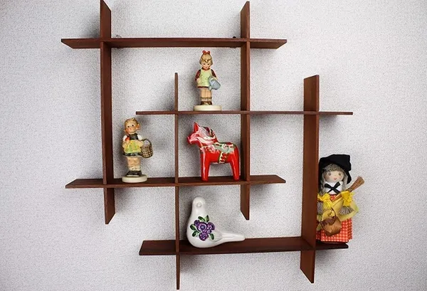 Brown_Wooden_Floating_Wall_Shelves