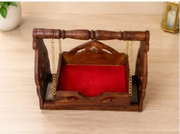 Wooden_handicrafted_mini_jhoola_