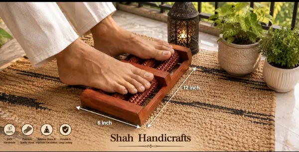 Wooden_rotating_rollers_foot_massager