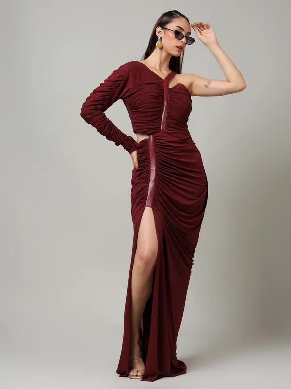 Her_Draped_Desire