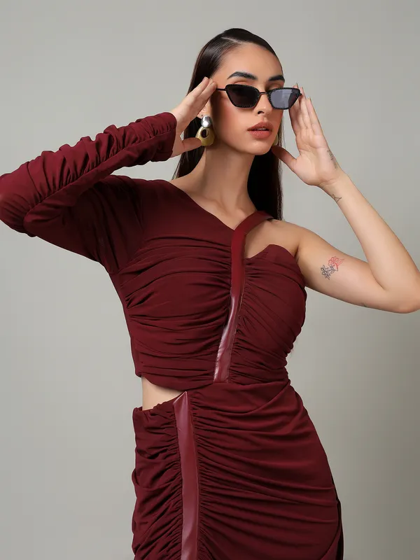 Her_Draped_Desire