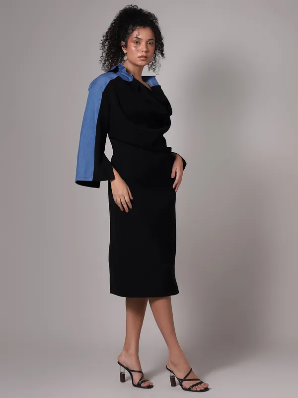 Her_Drapey_Denim_Cowl_Dress