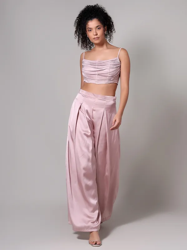 Her_Rose_Quartz_Set