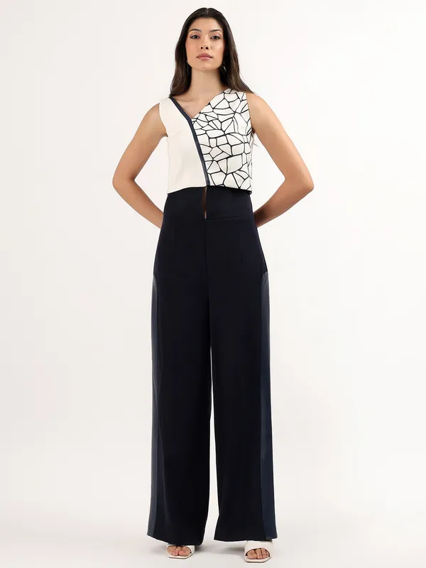 Her_Sculpted_Coord