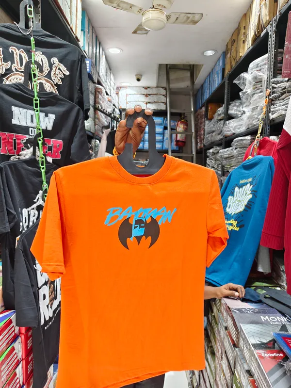 Batman_Graphic_Print_T-Shirt_-_Orange