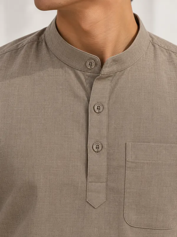 Sand_Hemp_Full_Sleeve_Short_Kurta_For_Men