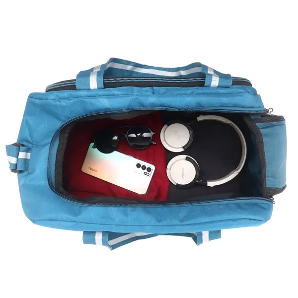 Signature_Sky_Blue_Fabric_Adjustable_Strap_Travel_Duffel_Bag