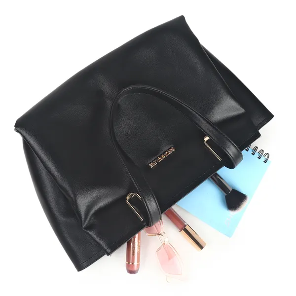 Signature_Black_Faux_Leather_Multi_Compartment_Metal_Zip_Tote_Handbag