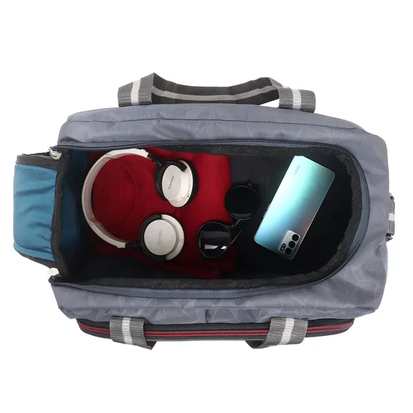 Signature_Grey_Fabric_Multi_Compartment_Travel_Duffel_Bag