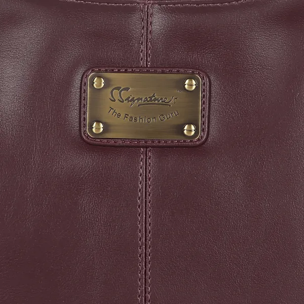 Signature_Faux_Leather_Multi_Compartment_Metallic_Zip_Handbag