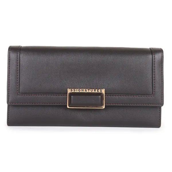 Signature_Leather_Multi_Card_Buckle_Wallet_For_Women