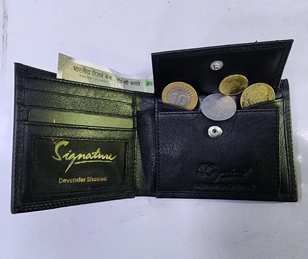Signature_Black_Leather_Coin_Pouch_Bi_Fold_Wallet_For_Men