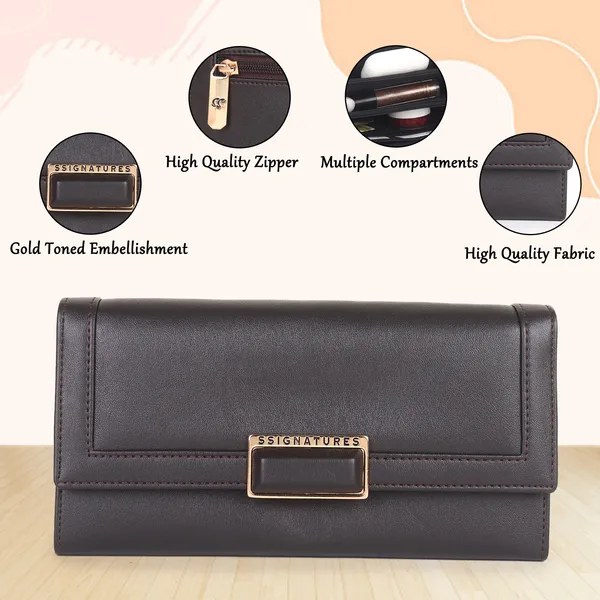 Signature_Leather_Multi_Card_Buckle_Wallet_For_Women