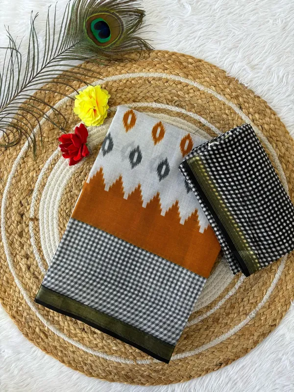 Kaheri_Basics:_Maheshwari_Silk_Cotton_Saree_with_Elegant_Zari_Border_White