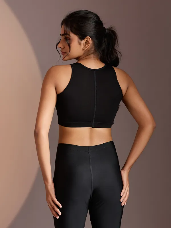 Kaheri_Premium_Women’s_Solid_Black_High-Impact_Sports_Bra_UV-008_Black