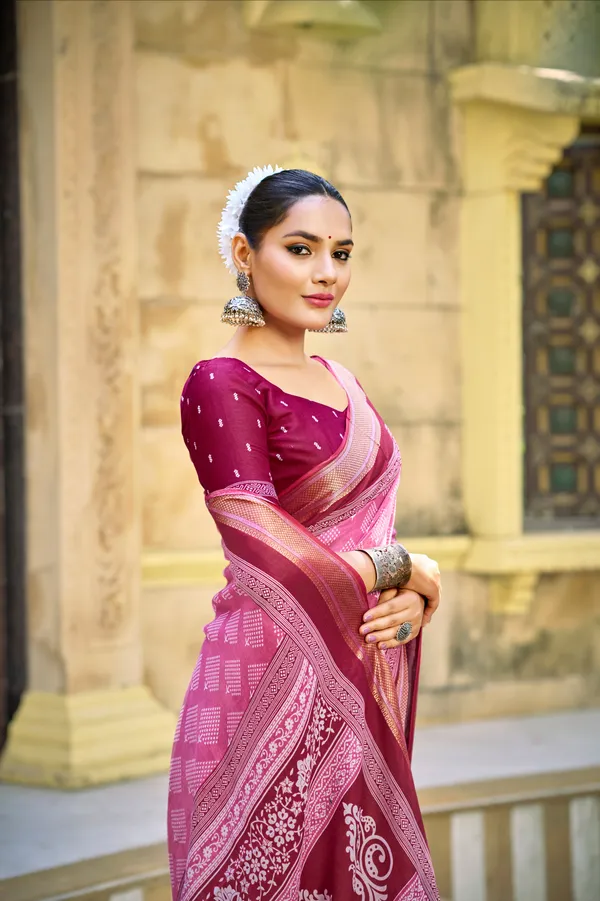 Kaheri_Saree_-_Premium_Mal_Cotton_Saree_in_Onion_Pink_with_Wine_Pallu_zalak