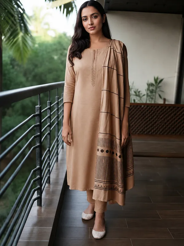 Chiku_Rayon_Printed_Kurti_Pant_Dupatta_Set_|_Kaheri_Enterprise
