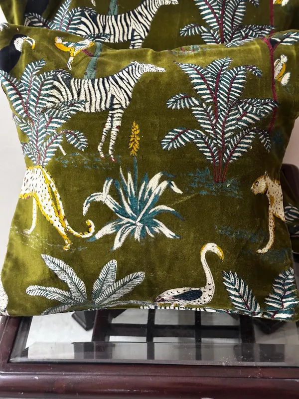 Luxury_Cotton_Velvet_Pillow_Covers_|_Custom_Handcrafted_Decorative_Shams