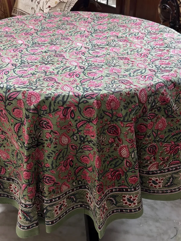 Hand_Block_Print_Round_Tablecloth:_Floral_6-Seater_Table_Wear