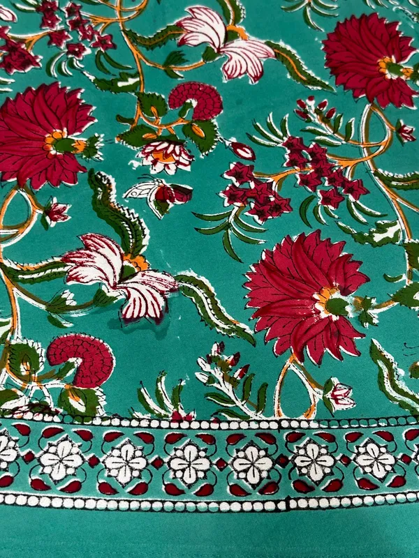 Hand_Block_Print_Round_Tablecloth:_Floral_8-Seater_Table_Wear