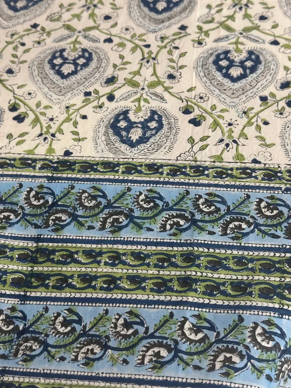 Hand_Block_Print_Tablecloth:_Floral_Indian_Decor,_Rectangular_6-Seater