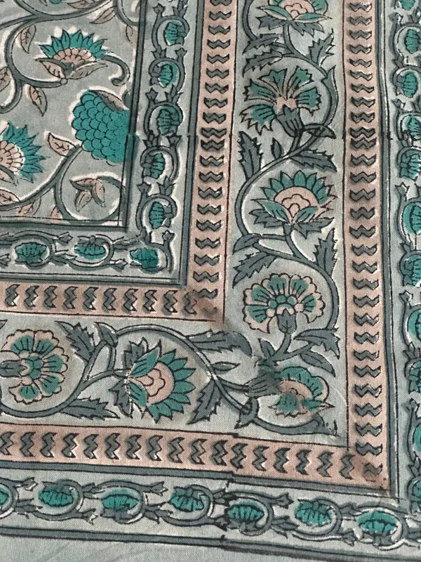 Hand_Block_Print_Cotton_Tablecloth:_Indian_Floral_Design