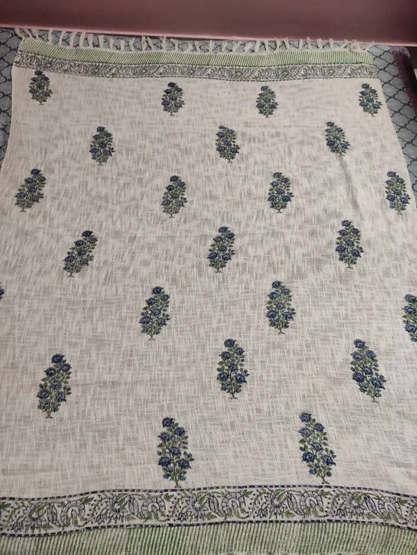 Hand_Woven_Mud_Cloth_Throw_Blanket:_Olive_Green_Block_Print_With_Tassels