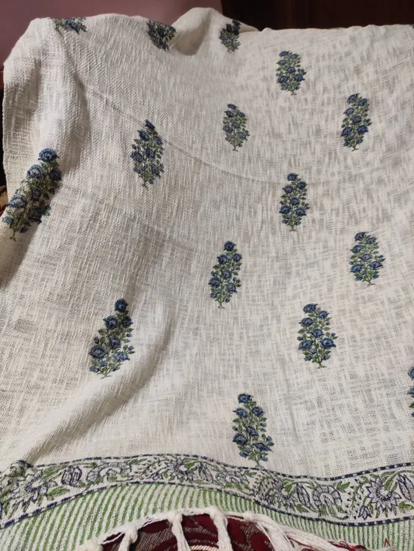 Hand_Woven_Mud_Cloth_Throw_Blanket:_Olive_Green_Block_Print_With_Tassels