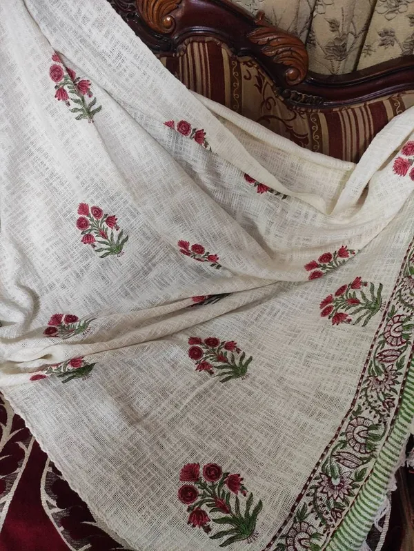 Hand_Woven_Mud_Cloth_Throw_Blanket:_Natural_Poppy_Print,_Boho_Tassels