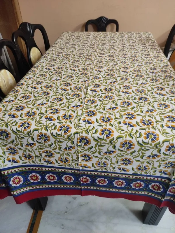 Indian_Floral_Block_Print_Tablecloth:_Cotton_Farmhouse_Table_Cover