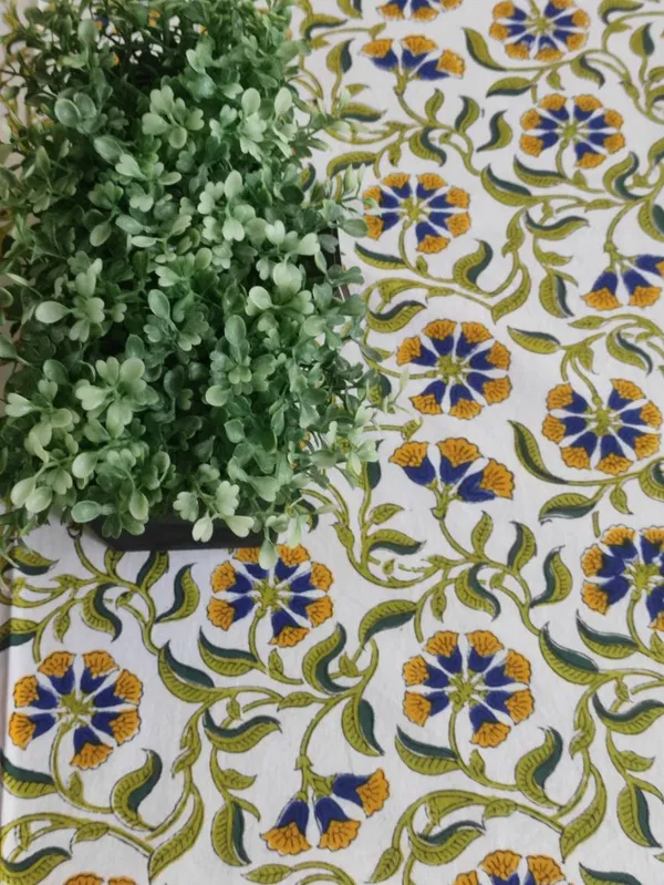 Indian_Floral_Block_Print_Tablecloth:_Cotton_Farmhouse_Table_Cover