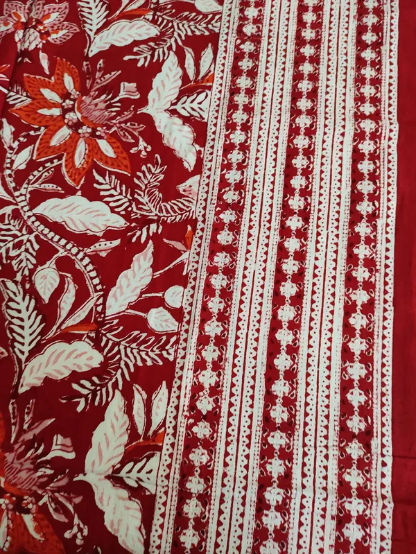 Hand_Block_Print_Tablecloth:_Floral_Cotton_Farmhouse_Table_Cover