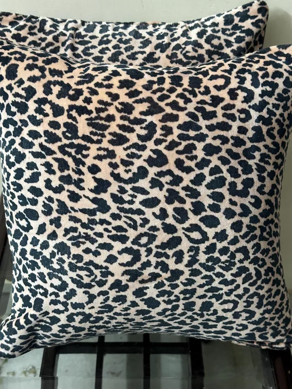Velvet_Pillow_Cover_Beige_And_Black_Leopard_Print_,_Can_Be_Custmized_In_Required_Size_.