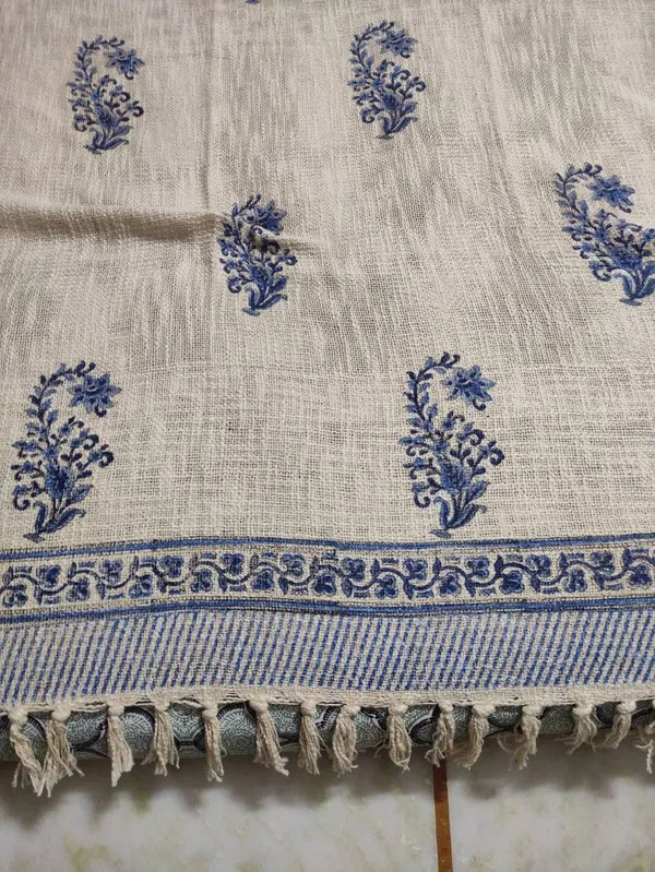 Hand_Woven_Mud_Cloth_Throw_Blanket:_Indigo_Floral_Print,_Boho_Tassels