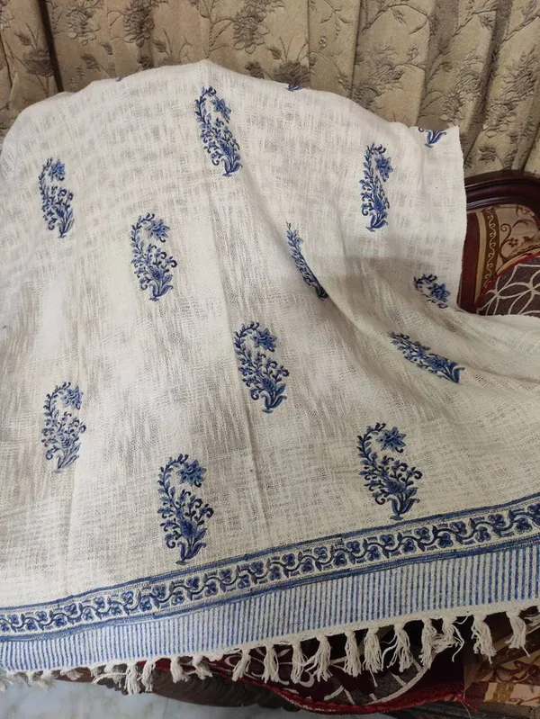 Hand_Woven_Mud_Cloth_Throw_Blanket:_Indigo_Floral_Print,_Boho_Tassels