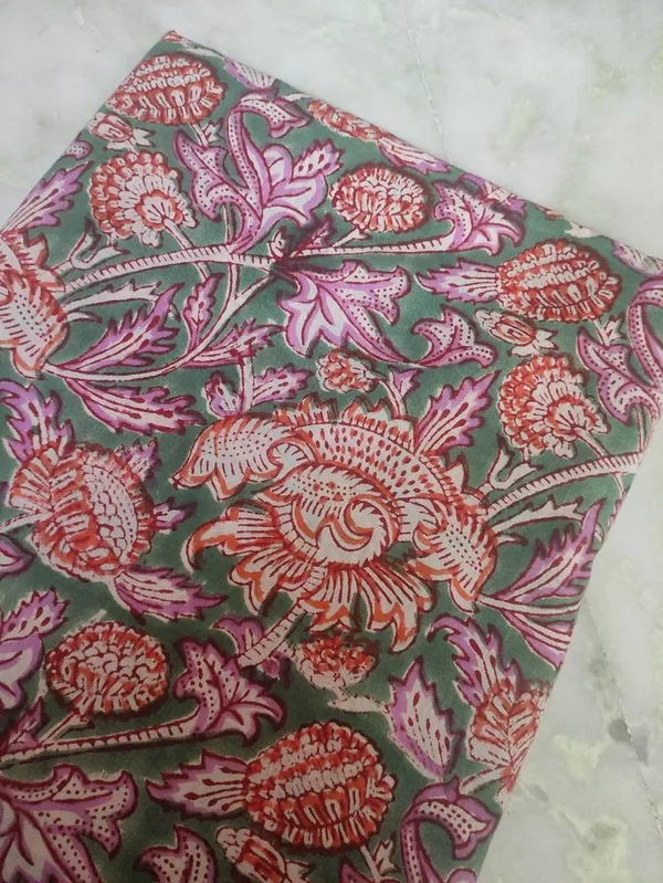 Floral_Mughal_Print_Cotton_Fabric:_Hand_Block_Design,_44_Inches_Wide
