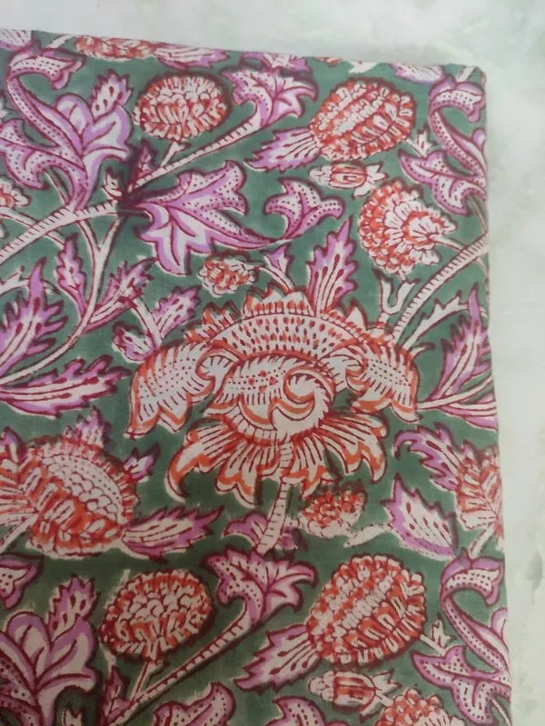 Floral_Mughal_Print_Cotton_Fabric:_Hand_Block_Design,_44_Inches_Wide