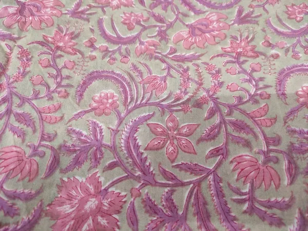 Hand_Block_Cotton_Fabric:_Dusty_Rose_Mughal_Floral_Print