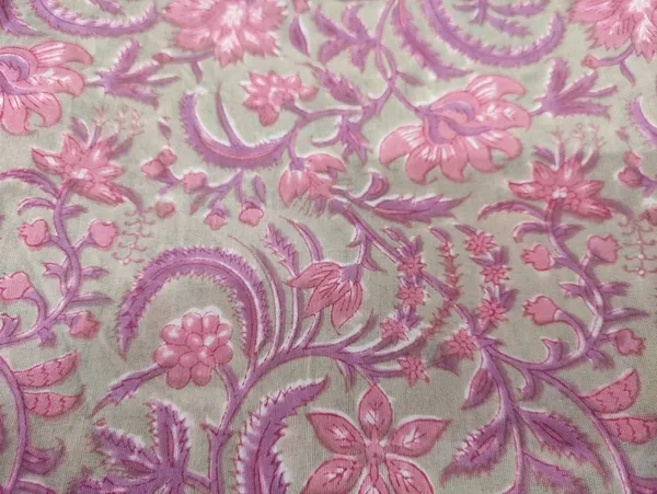 Hand_Block_Cotton_Fabric:_Dusty_Rose_Mughal_Floral_Print