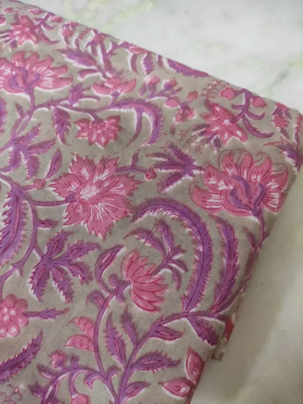 Hand_Block_Cotton_Fabric:_Dusty_Rose_Mughal_Floral_Print