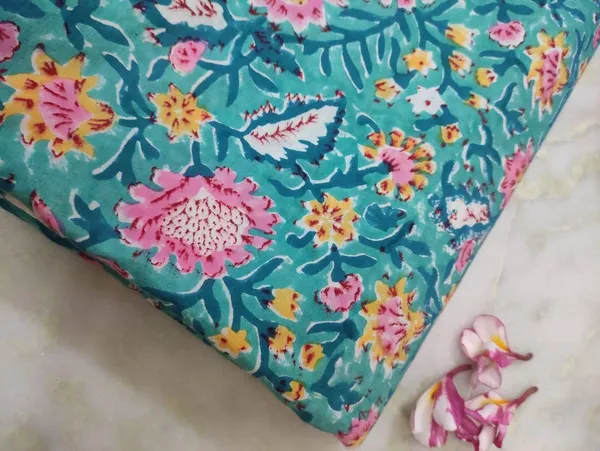 Floral_Mughal_Print_Cotton_Fabric:_Hand_Block_Design,_44_Inches_Wide